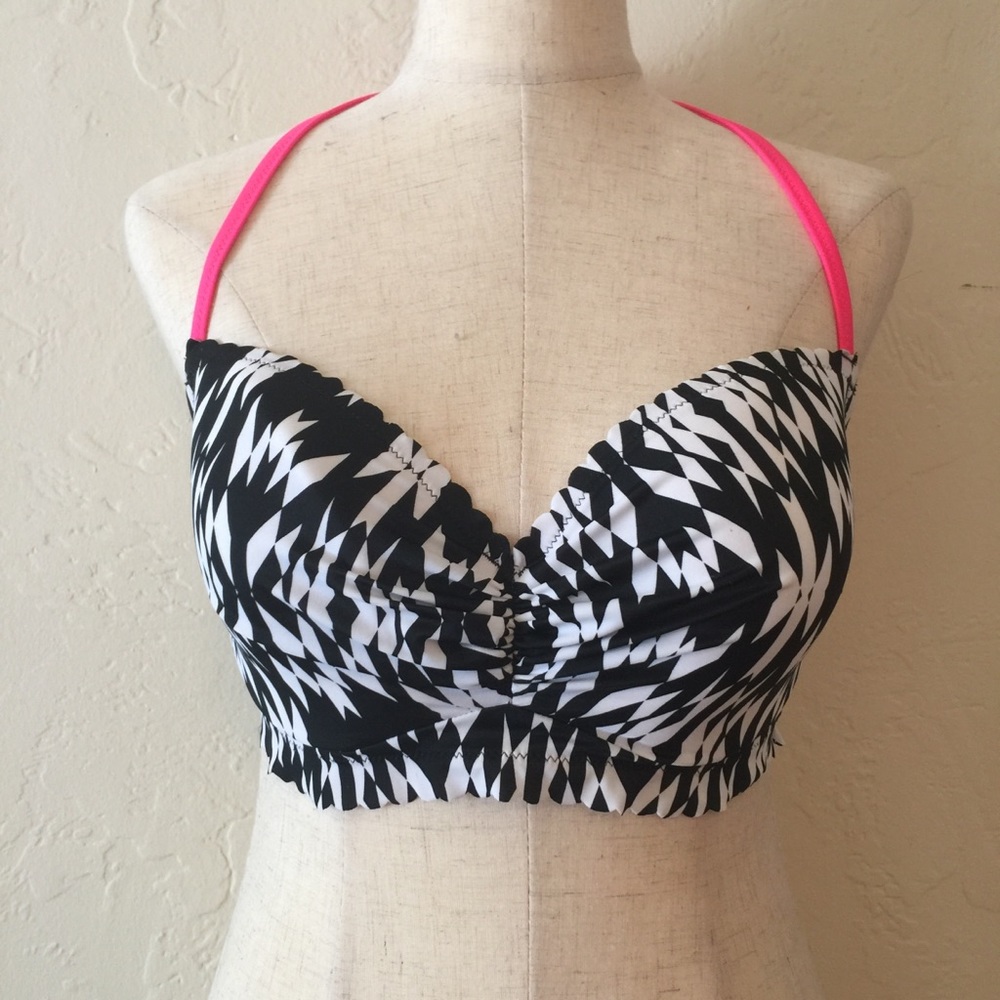 Victoria’s Secret Bikini Top